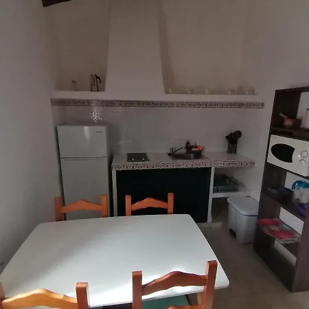 Complejo Aldea Vetonia Se Aceptan Mascotas Actividades Con Monitores Hasta El 8 De Septiembre Apartment