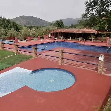 Aldea Vetonia Familiar- Piscinas-4 Zonas Infantiles Y Deportivas 4 Actividades Al Dia Hasta El 8 De Septiembre Con Monitores 
