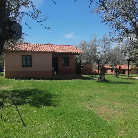 Appartement Complejo Aldea Vetonia Se Aceptan Mascotas Actividades Con Monitores Hasta El 8 De Septiembre