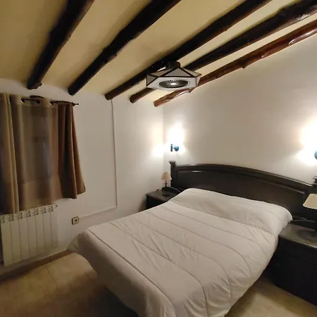 Hasta Semana Santa Solo Grupos Grandes Desde 30 Personas-aldea Vetonia Con Encanto-info Y Dudas 618-95-92-51 Lägenhet *