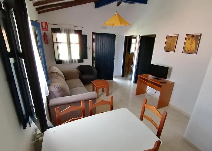 Aldea Vetonia Alojamientos Con Encanto Parque De Mascotas-No Se Aceptan En Julio Y Agosto- Varias Zonas Infantiles Y Deportivas 