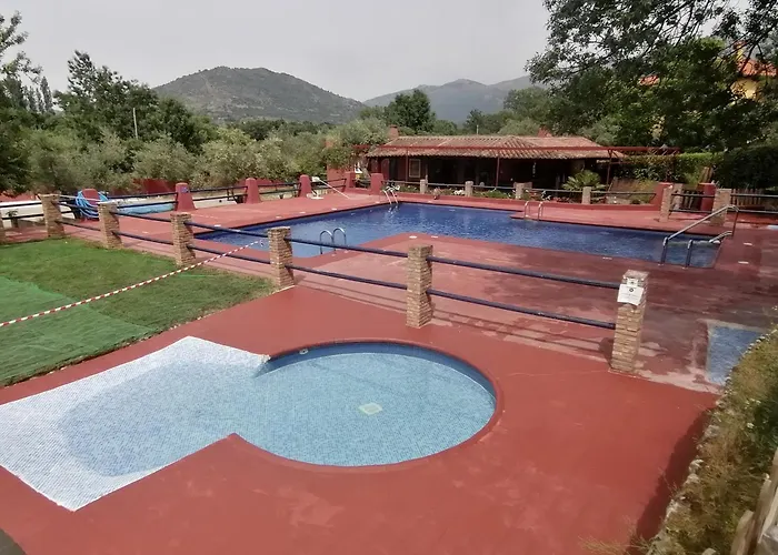 Aldea Vetonia Alojamientos Con Encanto Parque De Mascotas-No Se Aceptan En Julio Y Agosto- Varias Zonas Infantiles Y Deportivas 