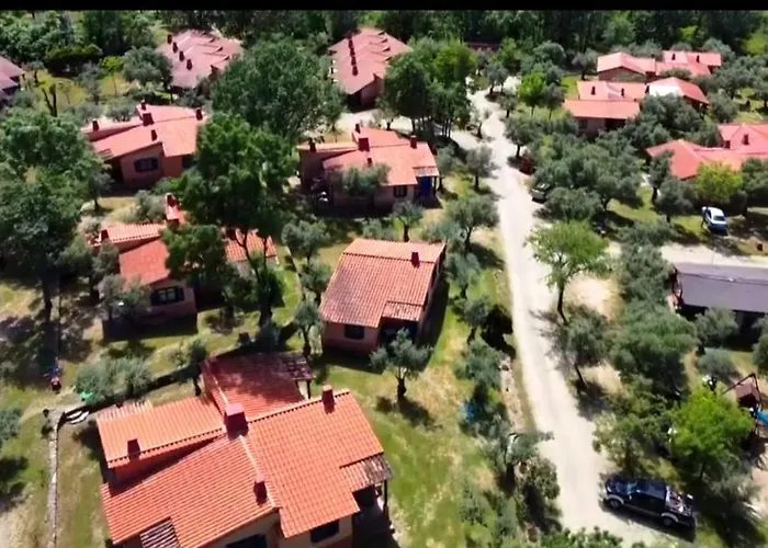 Aldea Vetonia Alojamientos Con Encanto Parque De Mascotas-No Se Aceptan En Julio Y Agosto- Varias Zonas Infantiles Y Deportivas 