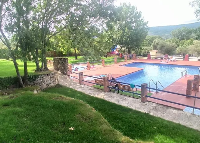 Aldea Vetonia Alojamientos Con Encanto Parque De Mascotas-No Se Aceptan En Julio Y Agosto- Varias Zonas Infantiles Y Deportivas 