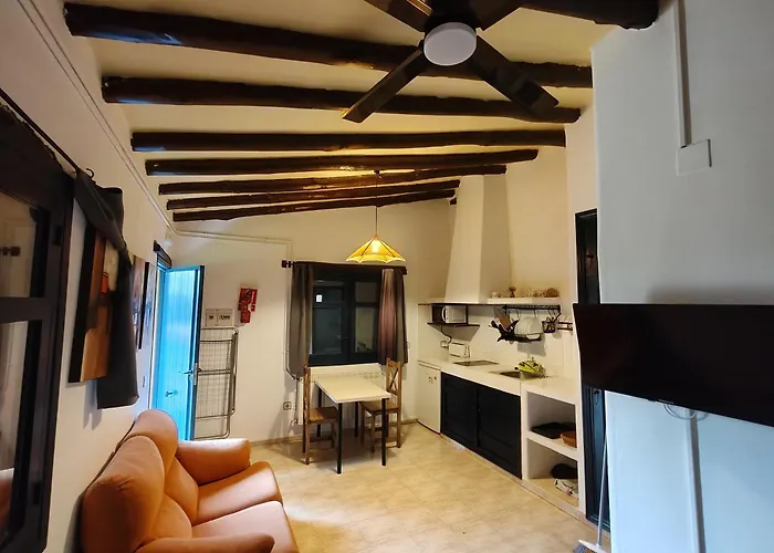 Aldea Vetonia Alojamientos Con Encanto Parque De Mascotas-No Se Aceptan En Julio Y Agosto- Varias Zonas Infantiles Y Deportivas 