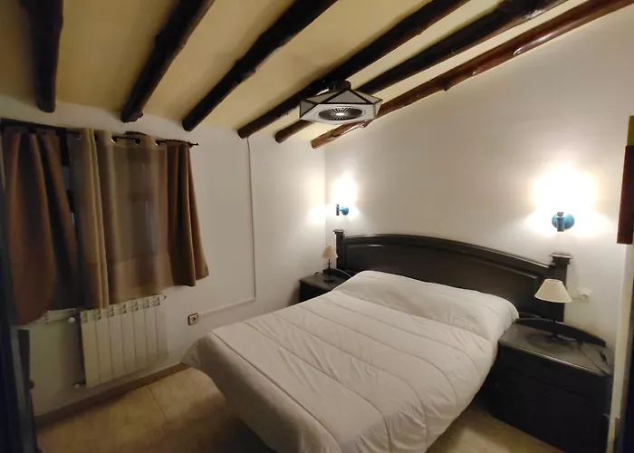 Aldea Vetonia Alojamientos Con Encanto Parque De Mascotas-No Se Aceptan En Julio Y Agosto- Varias Zonas Infantiles Y Deportivas 