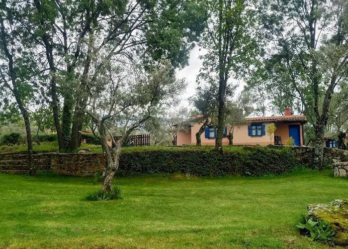 Aldea Vetonia Alojamientos Con Encanto Parque De Mascotas-No Se Aceptan En Julio Y Agosto- Varias Zonas Infantiles Y Deportivas 